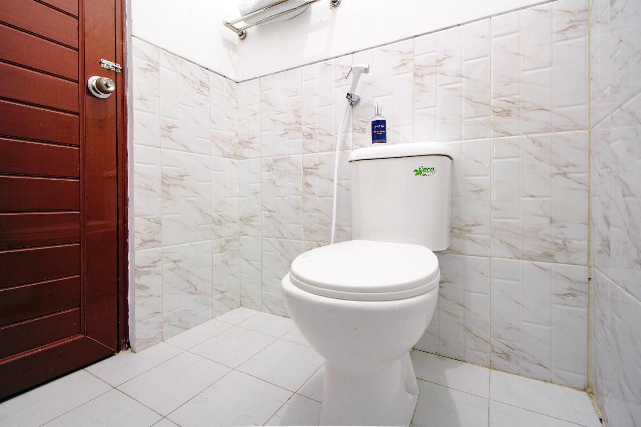 Spot On 2107 Ijo Pupus Syariah Residence Baturetno Экстерьер фото