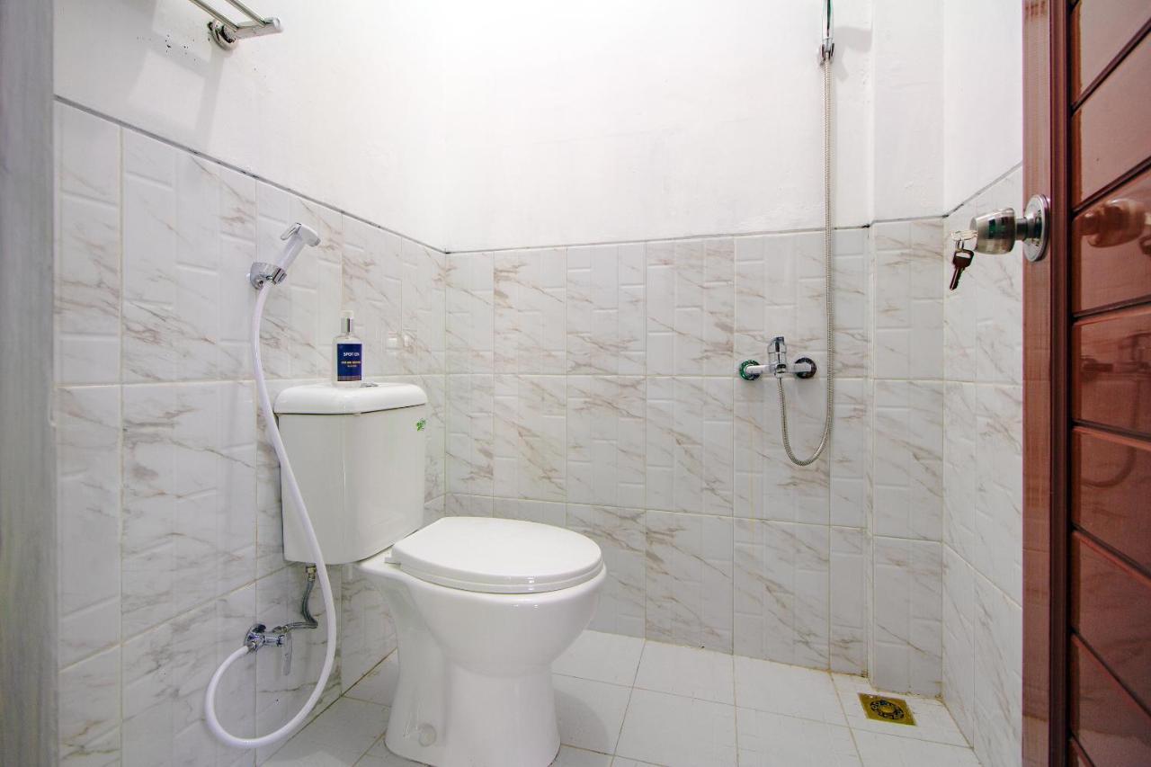 Spot On 2107 Ijo Pupus Syariah Residence Baturetno Экстерьер фото