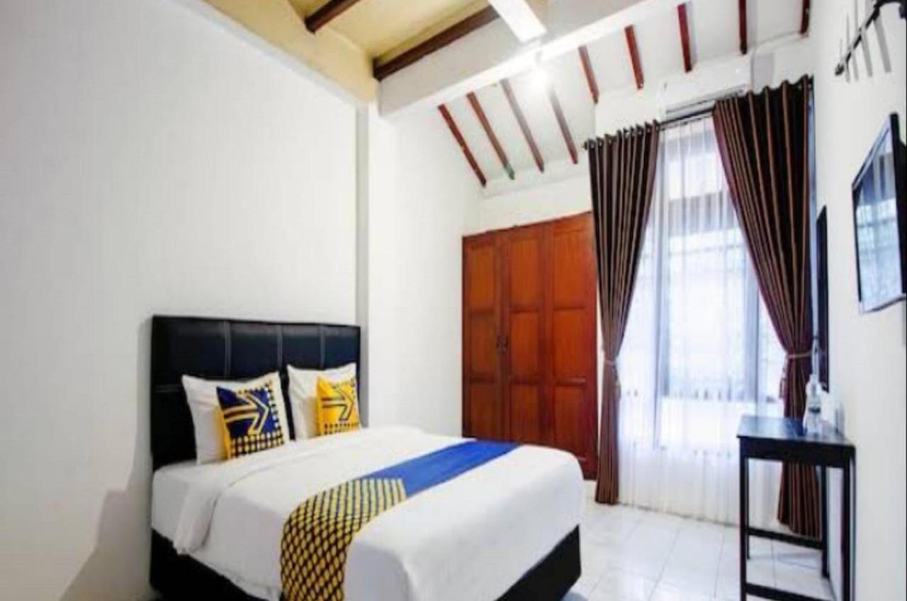 Spot On 2107 Ijo Pupus Syariah Residence Baturetno Экстерьер фото