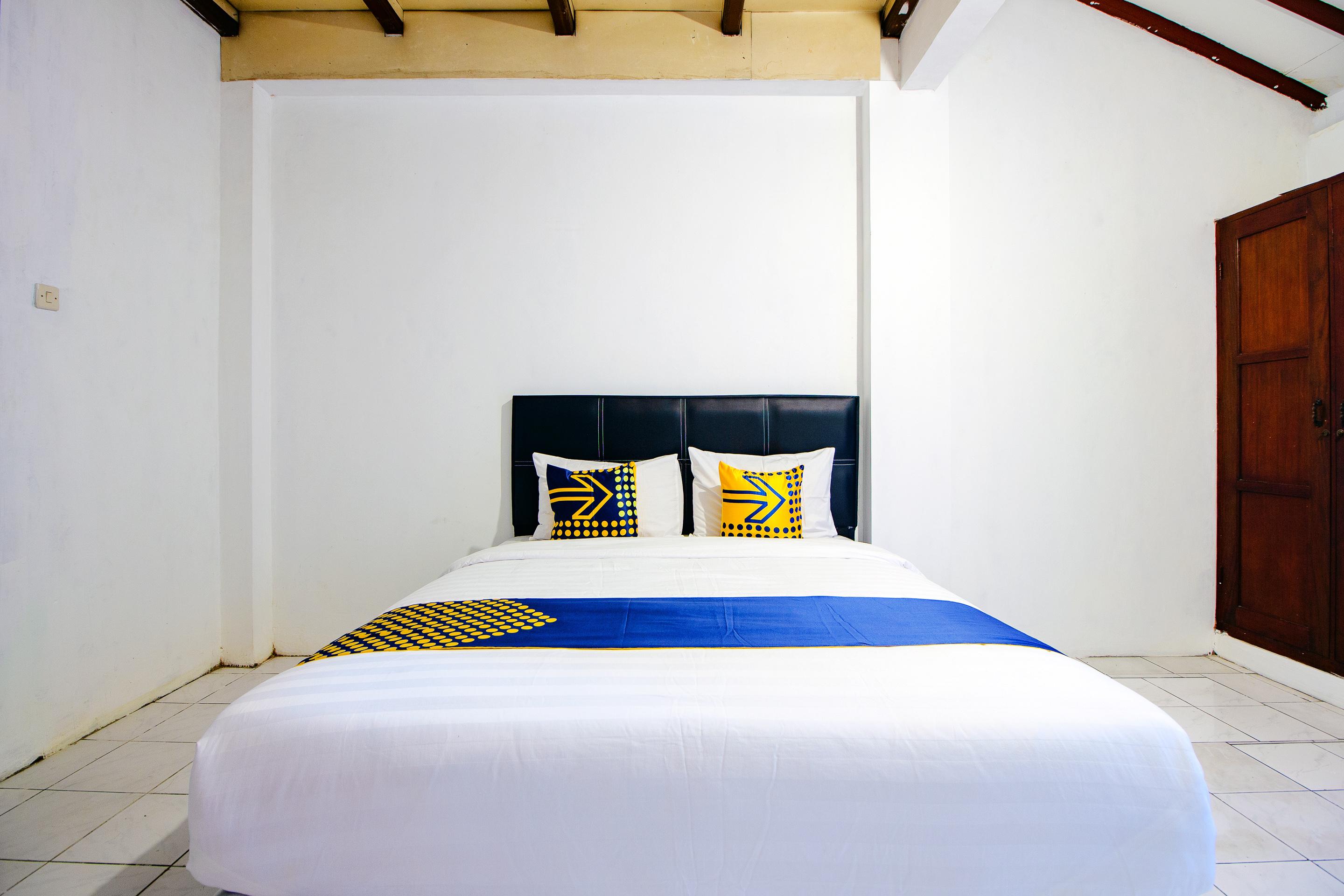 Spot On 2107 Ijo Pupus Syariah Residence Baturetno Экстерьер фото