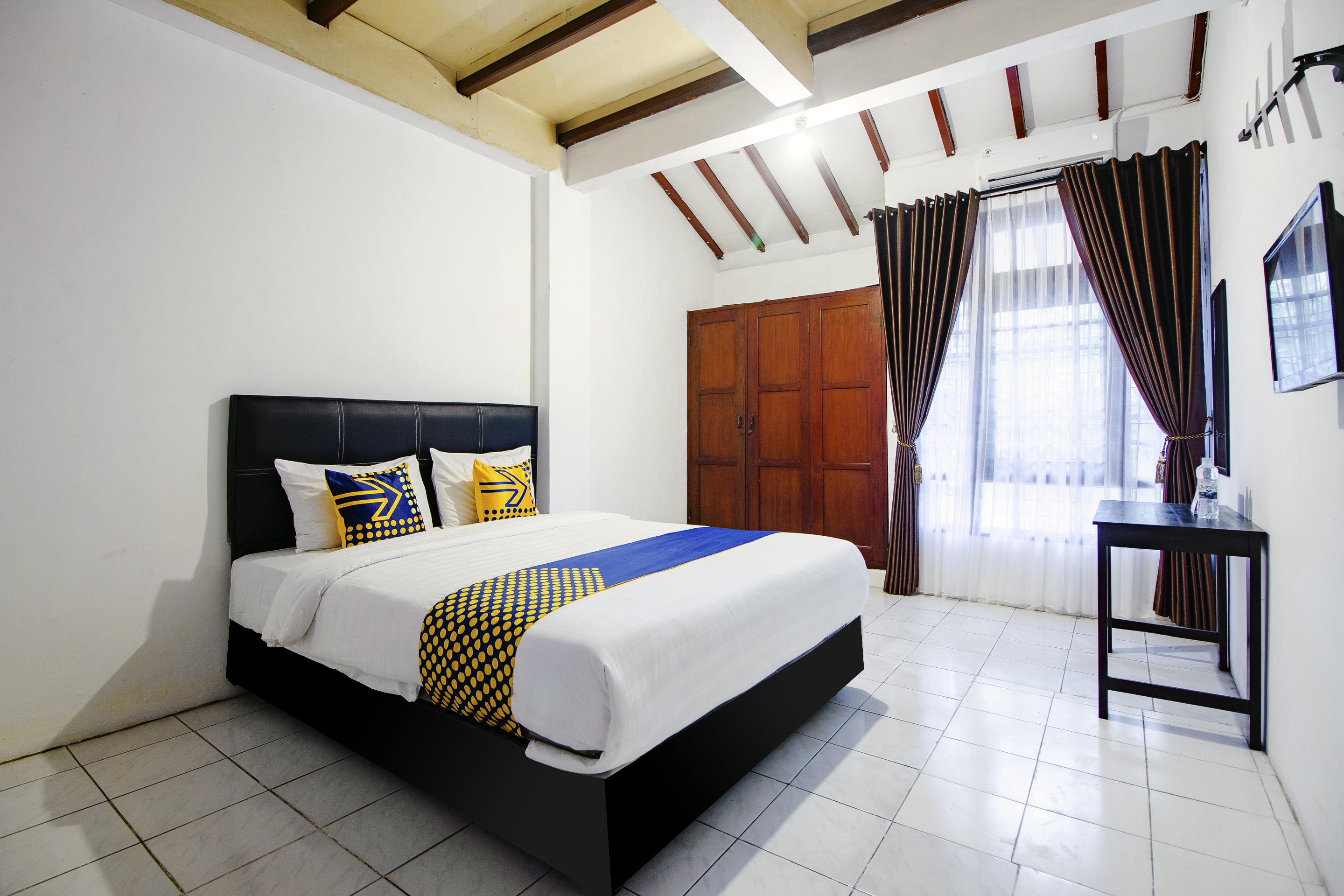 Spot On 2107 Ijo Pupus Syariah Residence Baturetno Экстерьер фото