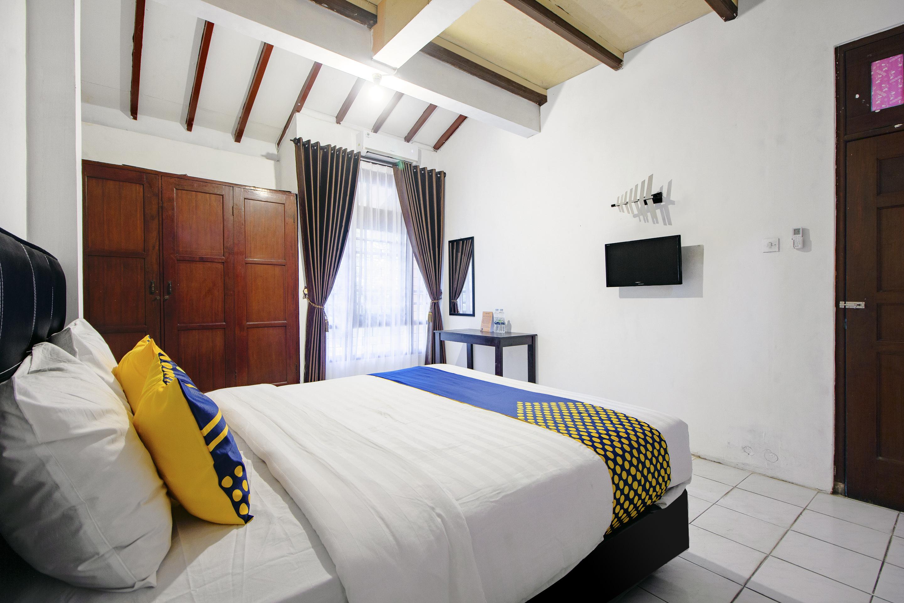 Spot On 2107 Ijo Pupus Syariah Residence Baturetno Экстерьер фото
