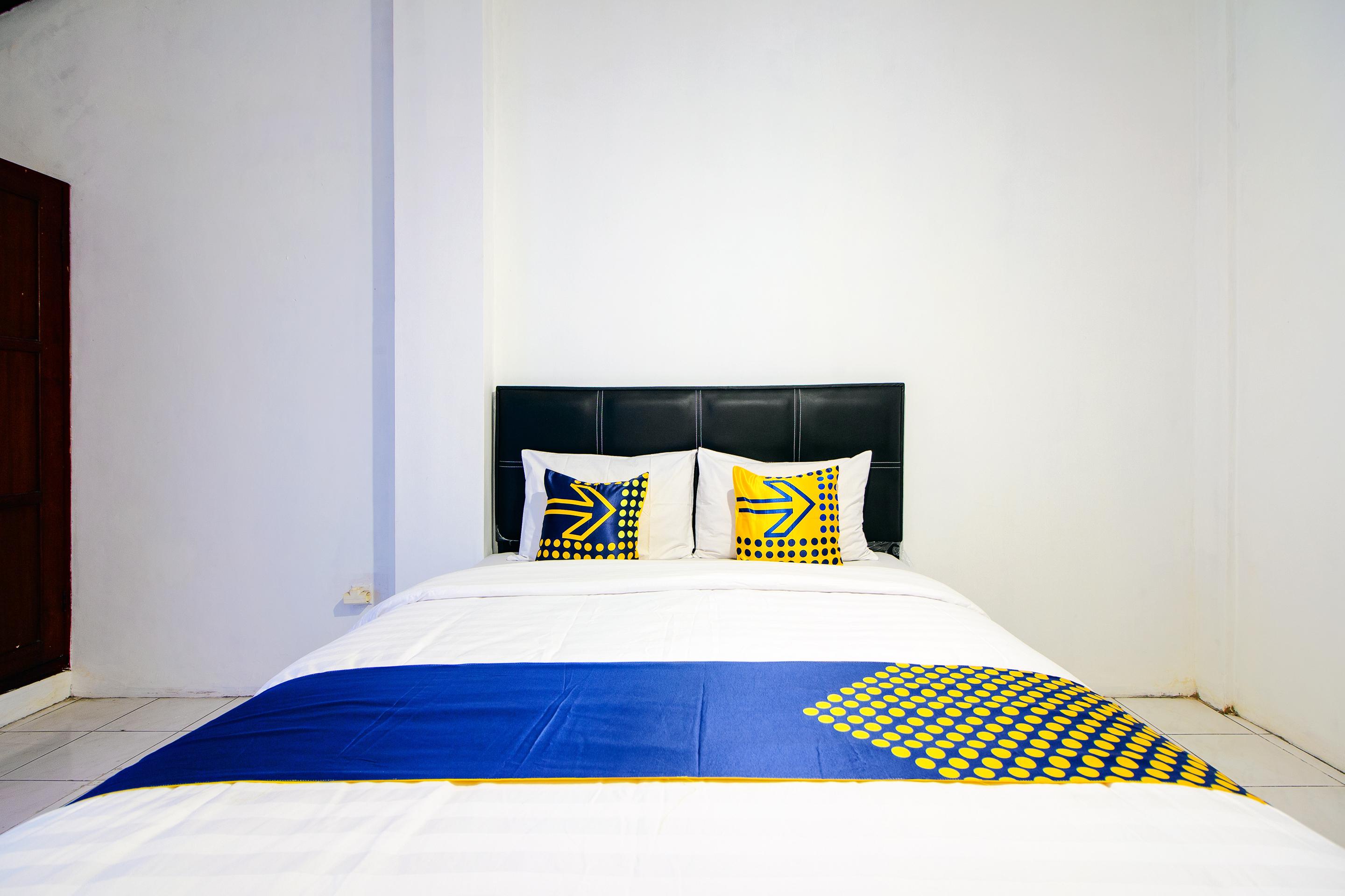 Spot On 2107 Ijo Pupus Syariah Residence Baturetno Экстерьер фото
